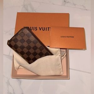Louis Vuitton Wallet
